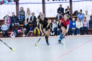 Bild 339 - B-Juniorinnen UHC
